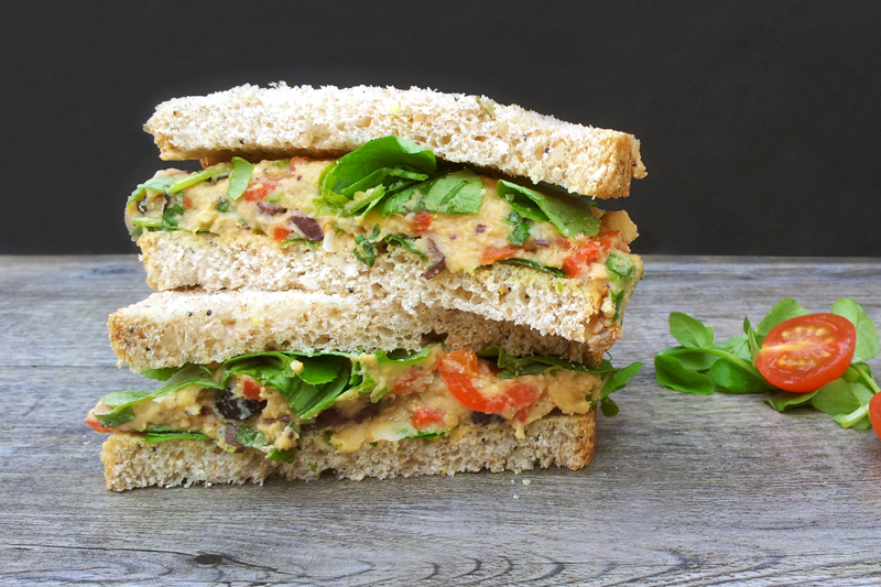 Meat Free Monday: Mediterranean Sandwich [vegan]